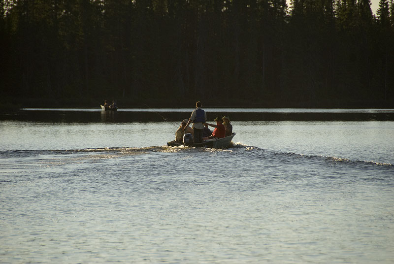 Pêche à la truite en lac ou en rivière au Québec pêche sportive et